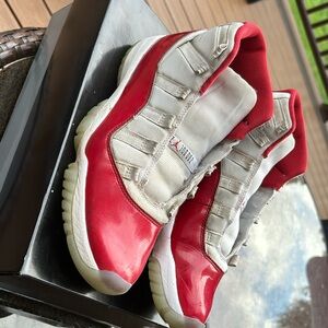 Jordan 11 retro size 9 used, have lots life left, with box, no laces